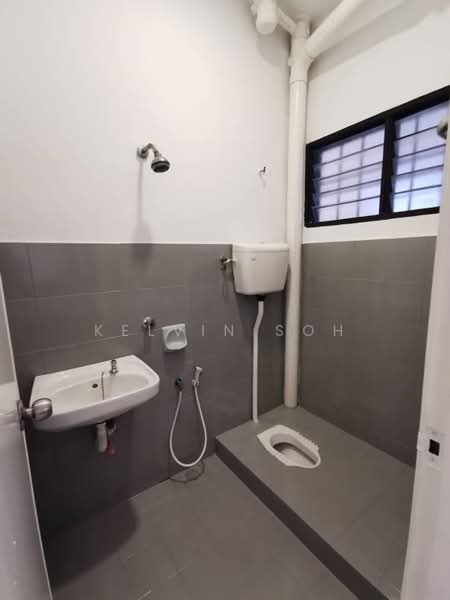 Rumah Teres 2 Tingkat untuk Dijual di Diamond City (Semenyih) - Kelvin Soh - Bathroom - PropertyGuru.com.my