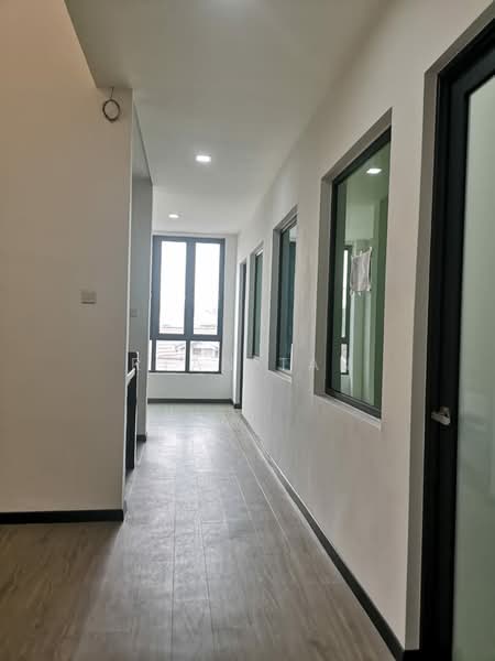 Commercial Semi-D for Rent in Off Jalan Meru (Klang) - Ryan Tan - Corridor - PropertyGuru.com.my