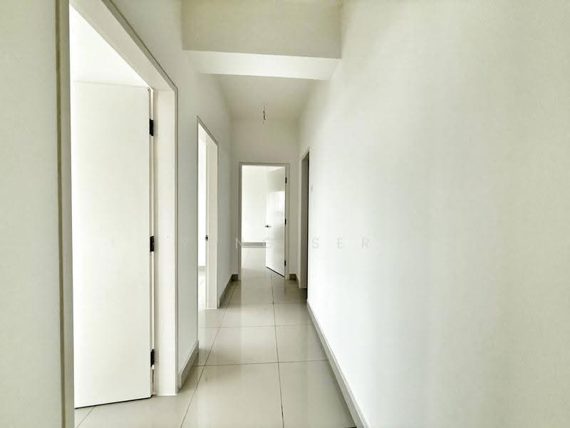 Apartment for Sale at Idaman Residence - Yong Ser - Corridor - PropertyGuru.com.my