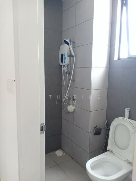 Kondominium untuk Dijual di Casa Green - Katherine Lam - Bathroom - PropertyGuru.com.my
