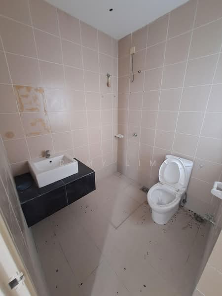 2-storey Terraced House for Rent in Rawang (Selangor) - Remy Lim - Bathroom - PropertyGuru.com.my