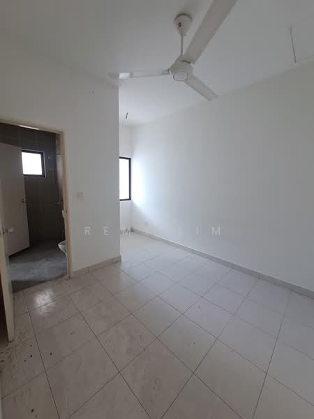 2-storey Terraced House for Rent in Rawang (Selangor) - Remy Lim - Bathroom - PropertyGuru.com.my