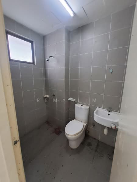 2-storey Terraced House for Rent in Rawang (Selangor) - Remy Lim - Bathroom - PropertyGuru.com.my