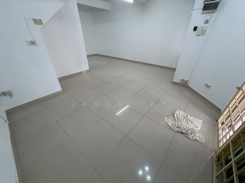 2-storey Terraced House for Sale in Taman Sungai Besi Indah (Seri Kembangan) - Jason Yap - Interior - PropertyGuru.com.my