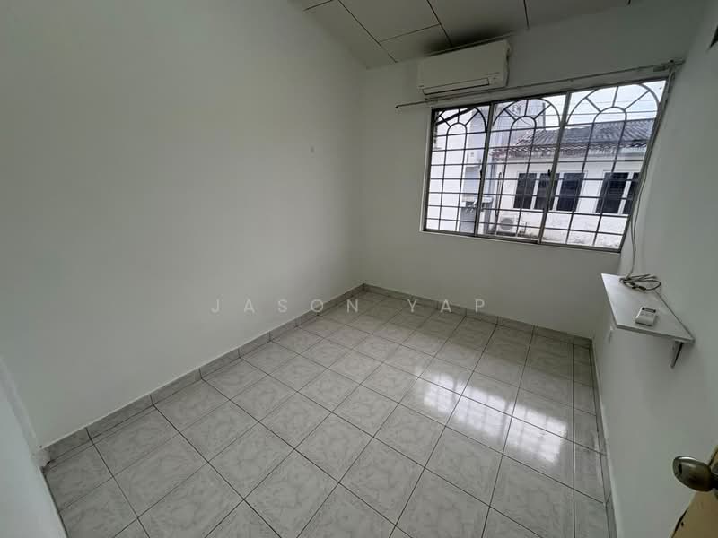 2-storey Terraced House for Sale in Taman Sungai Besi Indah (Seri Kembangan) - Jason Yap - Interior - PropertyGuru.com.my