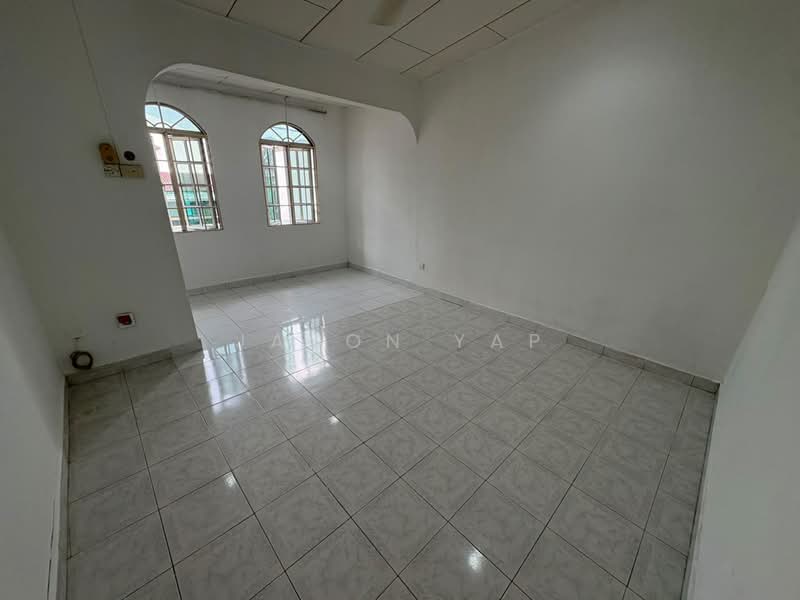 2-storey Terraced House for Sale in Taman Sungai Besi Indah (Seri Kembangan) - Jason Yap - Interior - PropertyGuru.com.my