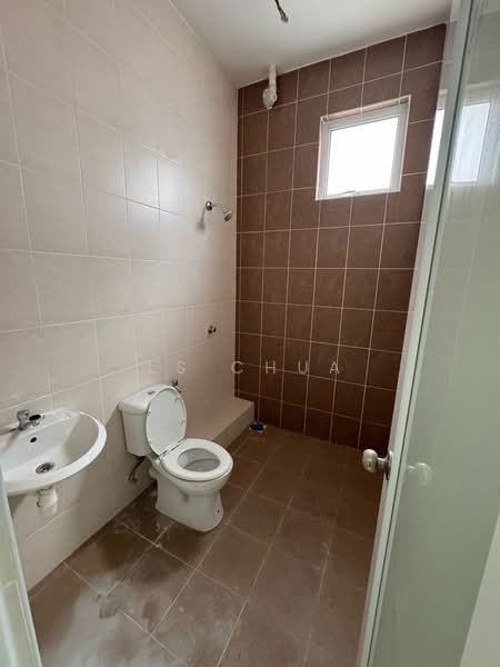 3-storey Terraced House for Sale in Butterworth (Penang) - LS Chua - Bathroom - PropertyGuru.com.my