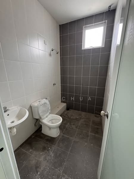 3-storey Terraced House for Sale in Butterworth (Penang) - LS Chua - Bathroom - PropertyGuru.com.my