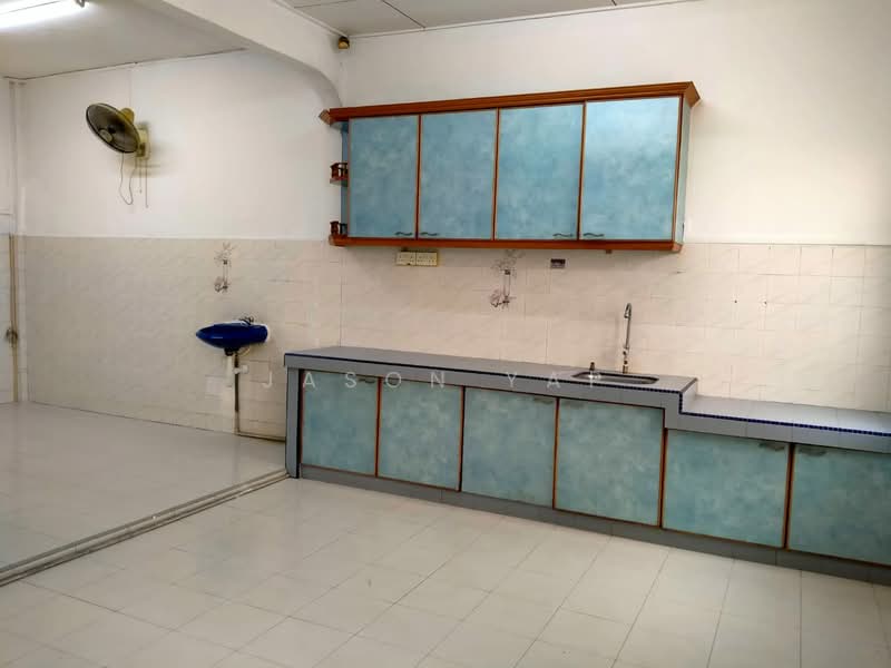 2-storey Terraced House for Rent in Taman Sungai Besi Indah (Seri Kembangan) - Jason Yap - Kitchen - PropertyGuru.com.my