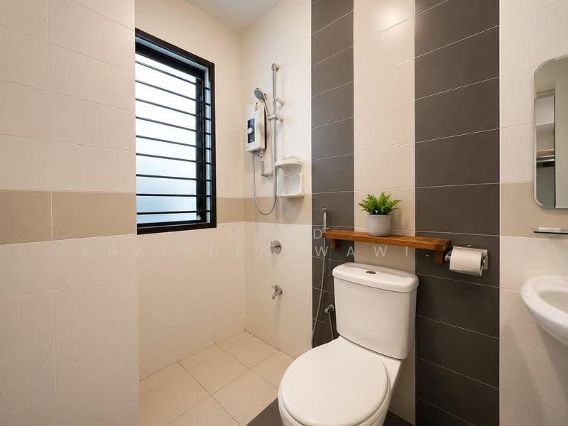 Rumah Teres 2-Tingkat untuk Dijual di Denai Alam (Shah Alam) - Muhd Khairulnawawi Kamaruddin - Bathroom - PropertyGuru.com.my