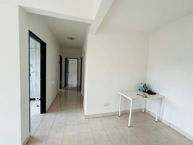 Apartment for Sale at Pangsapuri Carlina - Nini Malini - PropertyGuru.com.my