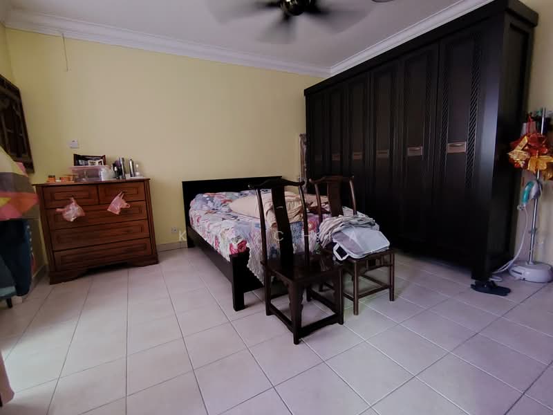 Rumah Teres 2 Tingkat untuk Dijual di Rawang Perdana 2 (Rawang) - Kim Chia - Bedroom - PropertyGuru.com.my