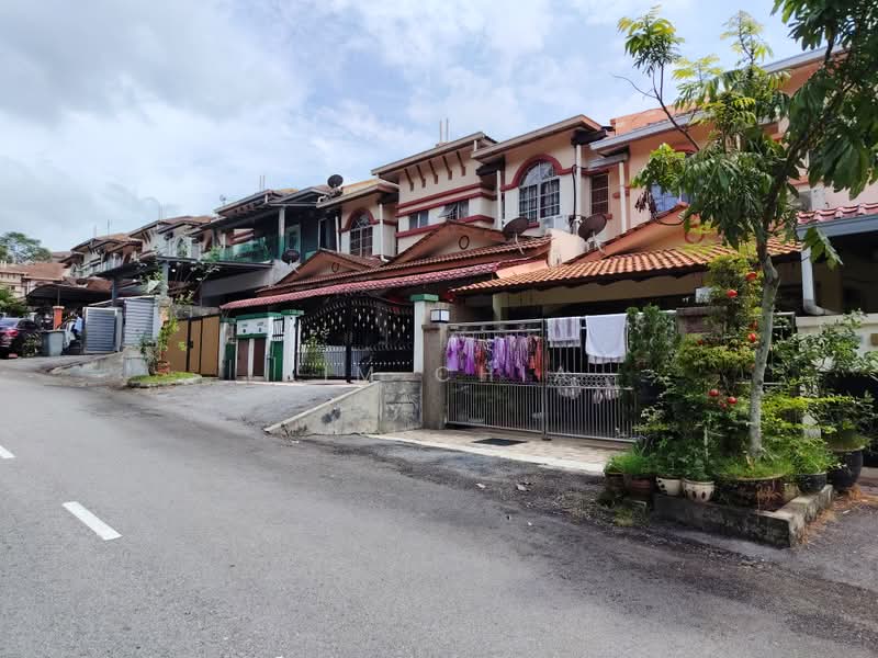 Rumah Teres 2 Tingkat untuk Dijual di Rawang Perdana 2 (Rawang) - Kim Chia - Exterior - PropertyGuru.com.my