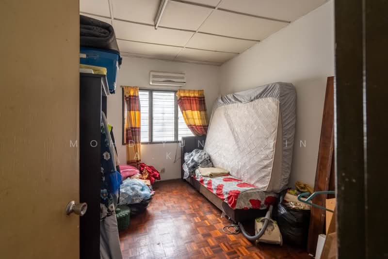 Rumah Teres 2 Tingkat untuk Dijual di Batu Caves (Selangor) - Mohd Yunos Bin A.Karim - Bedroom - PropertyGuru.com.my