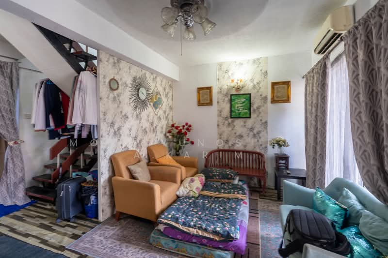 Rumah Teres 2 Tingkat untuk Dijual di Batu Caves (Selangor) - Mohd Yunos Bin A.Karim - Living Room - PropertyGuru.com.my