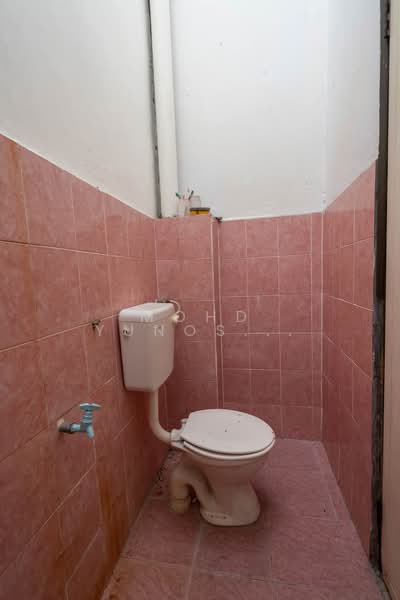 Rumah Teres 2 Tingkat untuk Dijual di Batu Caves (Selangor) - Mohd Yunos Bin A.Karim - Bathroom - PropertyGuru.com.my