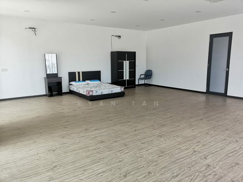 Commercial Semi-D for Sale in Klang (Selangor) - Ryan Tan - Bedroom - PropertyGuru.com.my