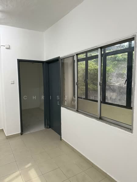 Shop / Office for Sale in Taman Indrahana (Taman Desa) - Christopher Lim - Interior - PropertyGuru.com.my