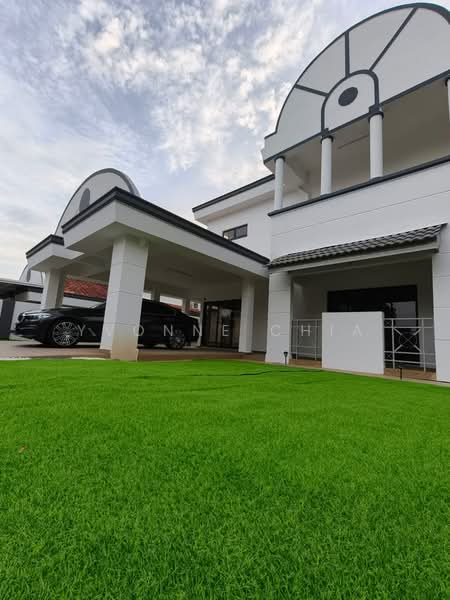 Rumah Berkembar untuk Dijual di Ayer Keroh (Melaka) - Yvonne Chia - PropertyGuru.com.my