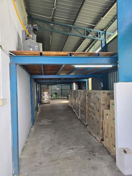 Terrace Factory for Sale in Taman Perindustrian Usj 1 (Subang Jaya) - Eugene Yap - Interior - PropertyGuru.com.my