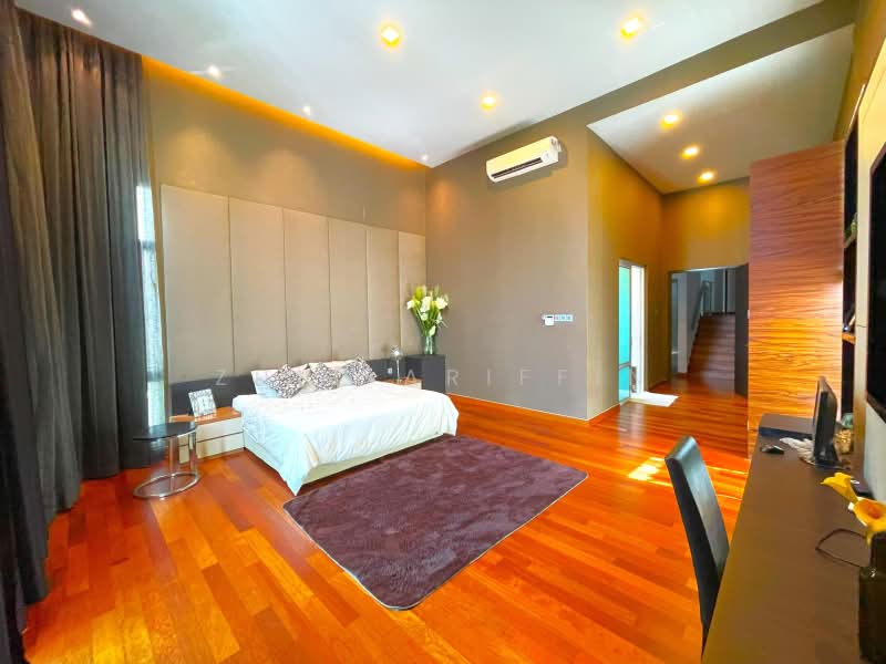 Rumah Banglo untuk Dijual di Taman Sungai Jati Permai (Klang) - ZULL ARIFFIN - Master Bedroom - PropertyGuru.com.my