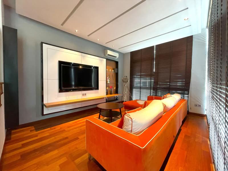 Rumah Banglo untuk Dijual di Taman Sungai Jati Permai (Klang) - ZULL ARIFFIN - Living Room - PropertyGuru.com.my