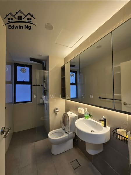 Kondominium untuk Disewa di Setia Sky Vista - Edwin Ng - Bathroom - PropertyGuru.com.my