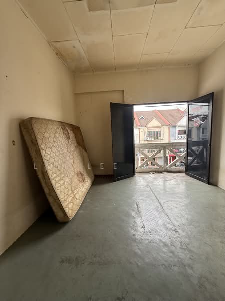 Office for Rent in Taman Tampoi Utama (Johor Bahru) - Cora Loh - PropertyGuru.com.my