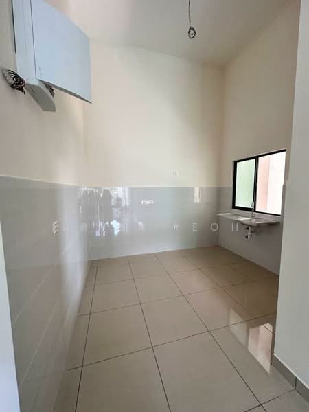 Kondominium untuk Disewa di Brezza Hill - Bryan Yeoh - Kitchen - PropertyGuru.com.my
