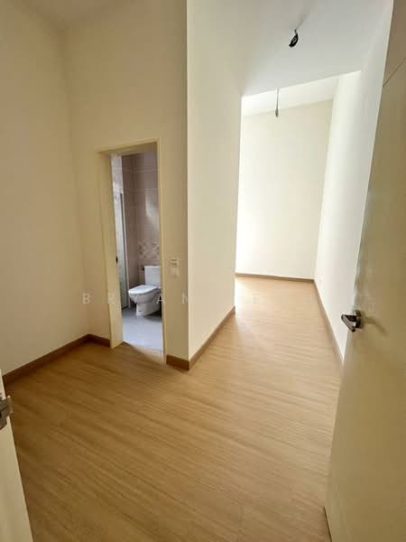 Kondominium untuk Disewa di Brezza Hill - Bryan Yeoh - Bathroom - PropertyGuru.com.my
