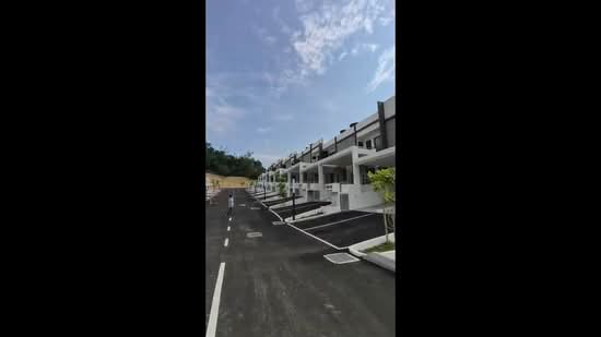 Rumah Bandar untuk Dijual di Balakong (Selangor) - CK KIM - PropertyGuru.com.my