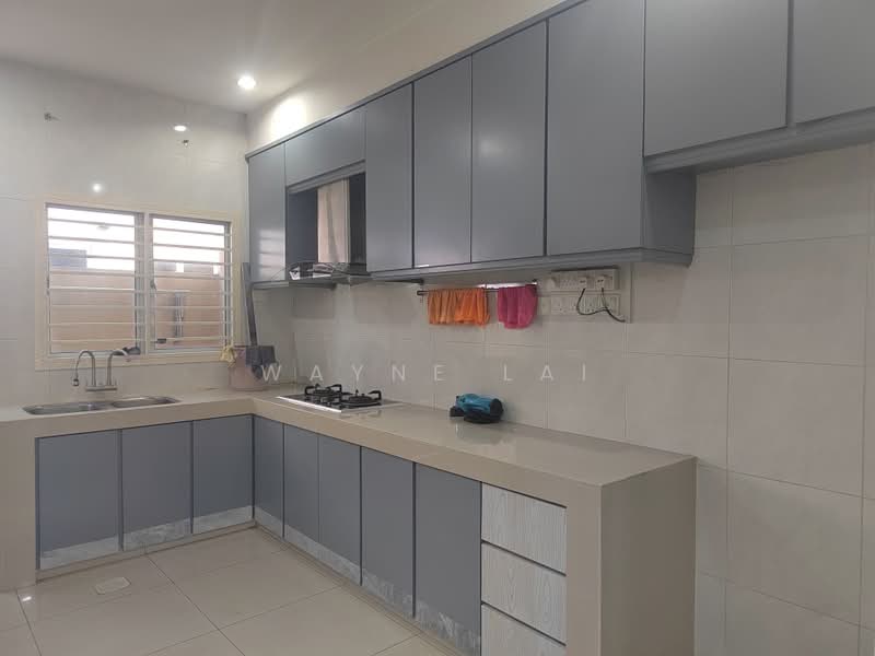2-storey Terraced House for Sale in Taman Sri Putra Mas (Sungai Buloh) - Wayne Lai - Kitchen - PropertyGuru.com.my