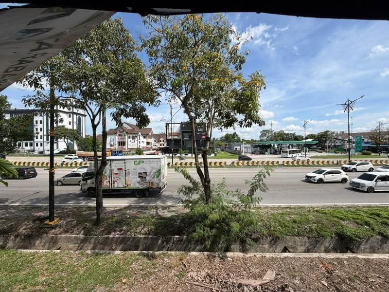 Shop / Office untuk Disewa di Taman Tampoi Utama (Johor Bahru) - Cora Loh - PropertyGuru.com.my