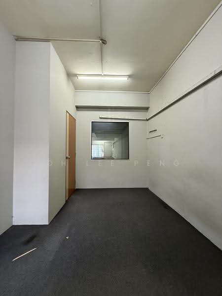 Shop / Office untuk Disewa di Taman Tampoi Utama (Johor Bahru) - Cora Loh - PropertyGuru.com.my