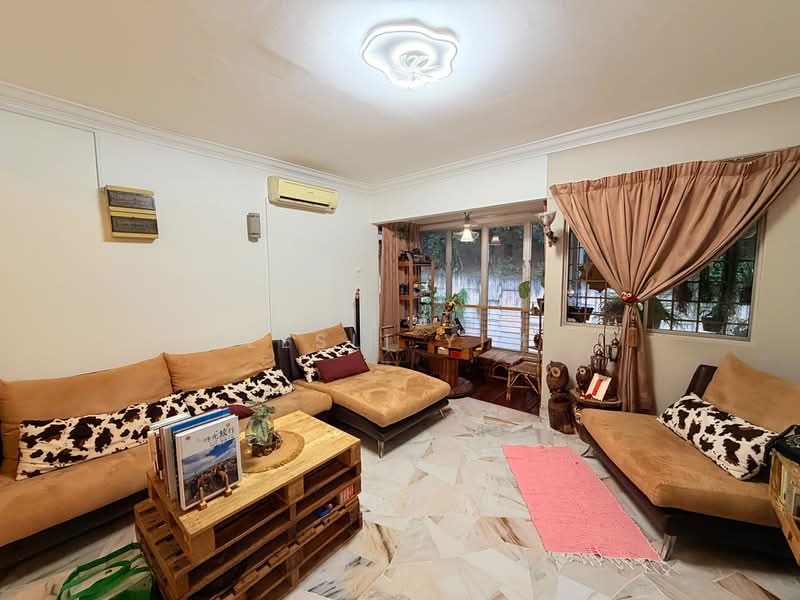 Townhouse for Sale in Taman Midah (Cheras) - Lesli Yim - Living Room - PropertyGuru.com.my