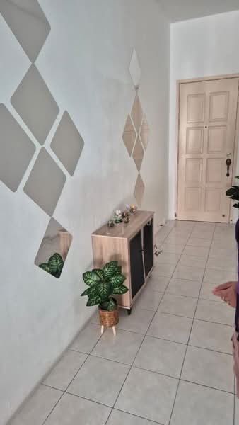 Kondominium untuk Dijual di Platinum Hill PV 3 - Ming Ju Li - Entrance - PropertyGuru.com.my