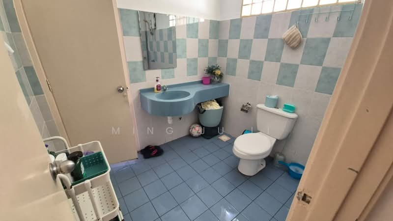 Kondominium untuk Dijual di Platinum Hill PV 3 - Ming Ju Li - Bathroom - PropertyGuru.com.my