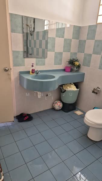 Kondominium untuk Dijual di Platinum Hill PV 3 - Ming Ju Li - Bathroom - PropertyGuru.com.my