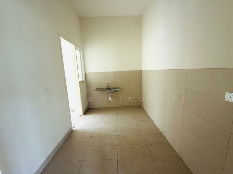 Semi-Detached House for Sale in Sungai Buloh (Selangor) - Kwong Xiao Wei - Kitchen - PropertyGuru.com.my