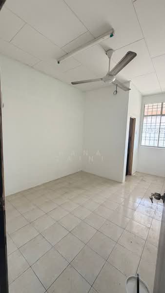 1-storey Terraced House for Sale in Taman Intan Duyung (Port Dickson) - Hana Zaini - Interior - PropertyGuru.com.my