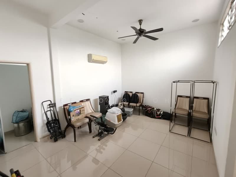 2-storey Terraced House for Sale in Ehsan Jaya (Johor Bahru) - Ee Fong Toh - Living Room - PropertyGuru.com.my