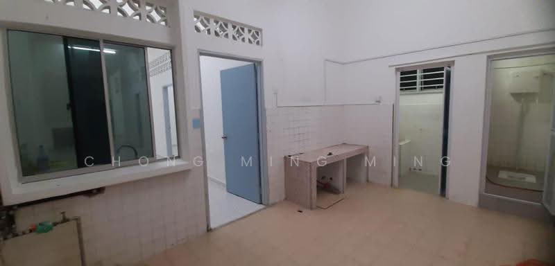 2-storey Terraced House for Sale in Seremban (Negeri Sembilan) - Chong Ming Ming - Kitchen - PropertyGuru.com.my