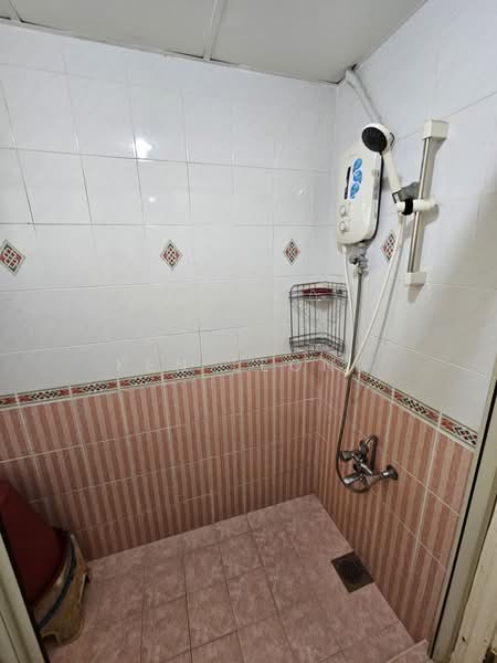 Condominium for Rent at Pantai Panorama Condominiums - Ken Leong - Bathroom - PropertyGuru.com.my