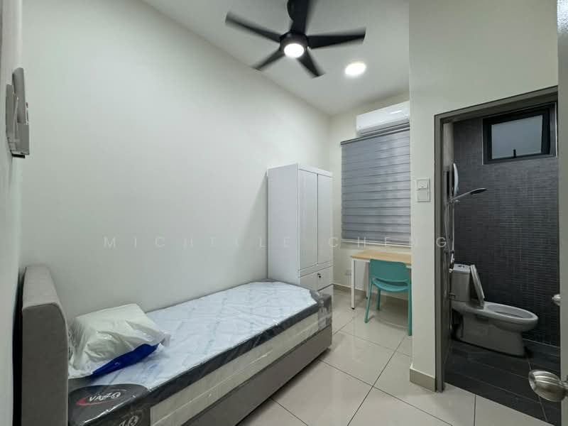 Apartment for Rent at D7 (D'Seven Lagoon Perdana) - MICHELLE CHENG - Bedroom - PropertyGuru.com.my