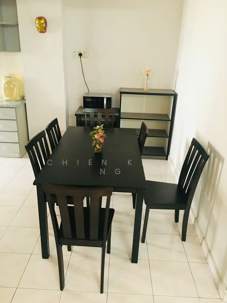 Kondominium untuk Dijual di Midlands Condo - Chien Khek Ng - Dining Room - PropertyGuru.com.my