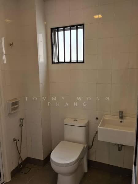 2-storey Terraced House for Sale in Seri Kembangan (Selangor) - Tommy Wong Phang - Bathroom - PropertyGuru.com.my