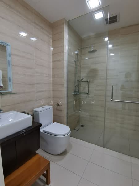 Condominium for Sale at Straits View 18 - Max Loh - Bathroom - PropertyGuru.com.my