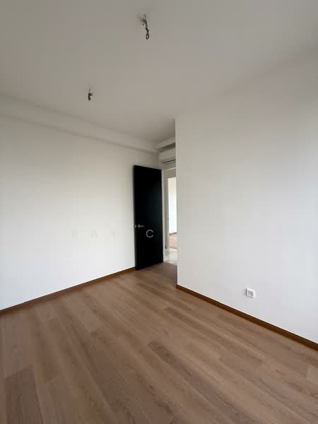 Service Residence for Sale at Kensho Residence - Ray Chong - Bedroom - PropertyGuru.com.my