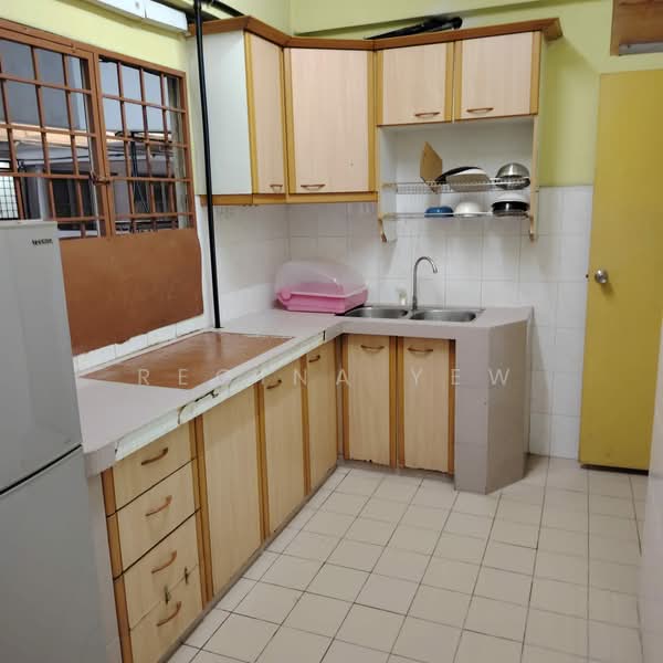 Condominium for Sale at Endah Ria - Regina Yew - Kitchen - PropertyGuru.com.my