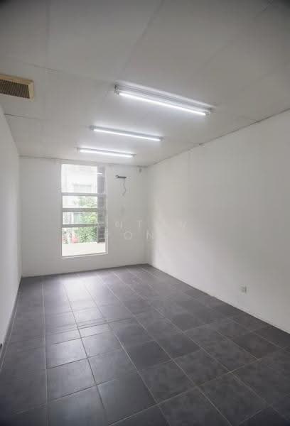 Office for Rent in Taman Gembira (Klang) - Anton Pong - Interior - PropertyGuru.com.my